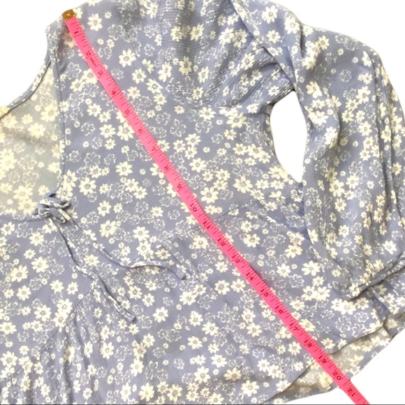 HIPPIE ROSE LONG SLEEVE LIGHT BLUE FLORAL BLOUSE WOMENS SIZE XL - Picture 6 of 9